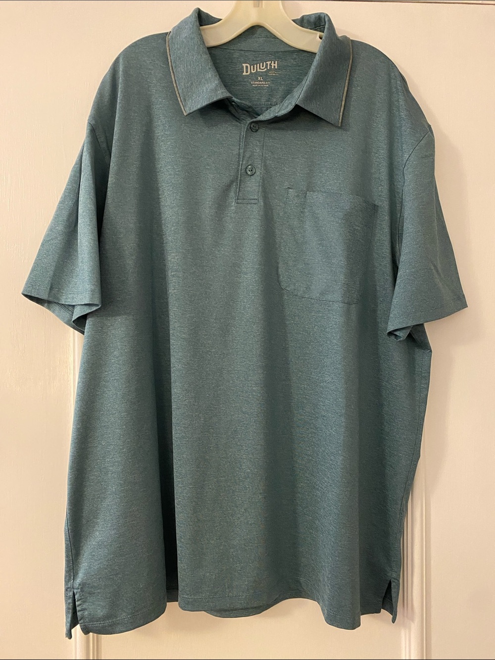Duluth Trading Co Men's Teal Green Polo with Chest Pocket. Excellent condition!